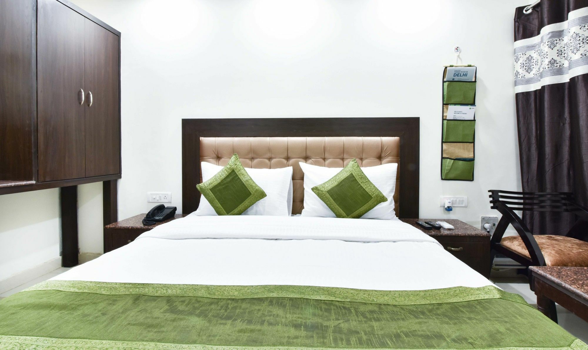 Treebo Mehar Castle Otel Delhi  Dış mekan fotoğraf
